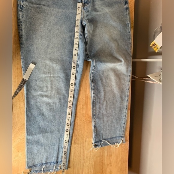 GAP Vintage High Rise Raw Hem Jeans Size 10 - Picture 11 of 11